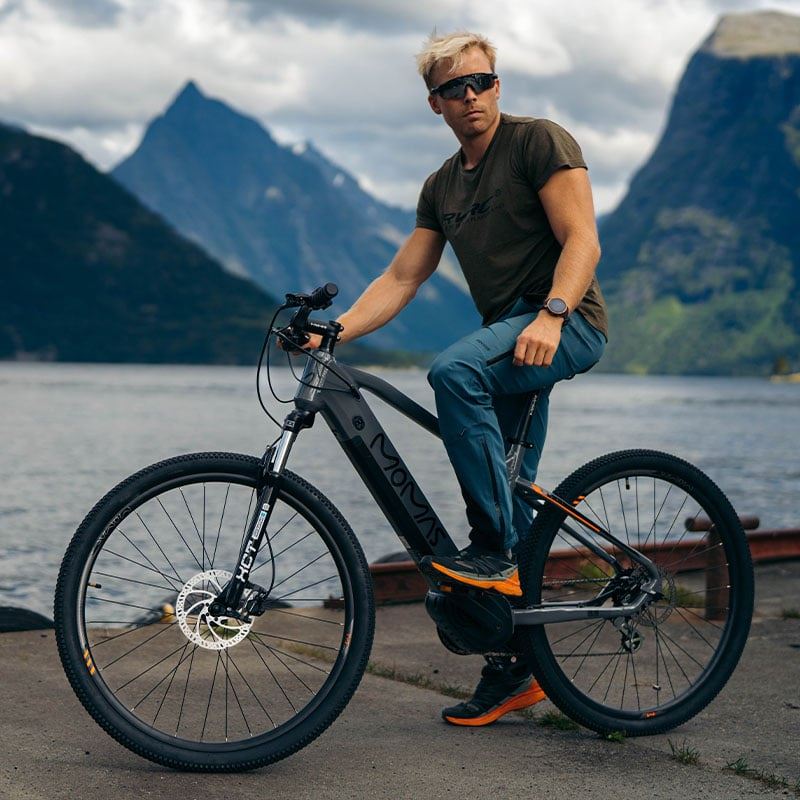 Momas Ultimate - L - Grå - Vinka  E40